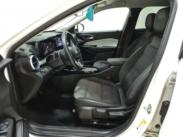 Chevrolet Trax 2024 photo 3