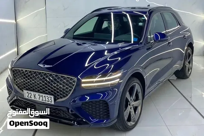 Genesis Gv70