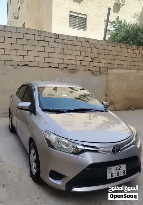 Toyota Yaris 2016 photo 2