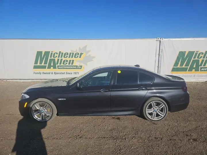 BMW 5 Series 2013 photo 5