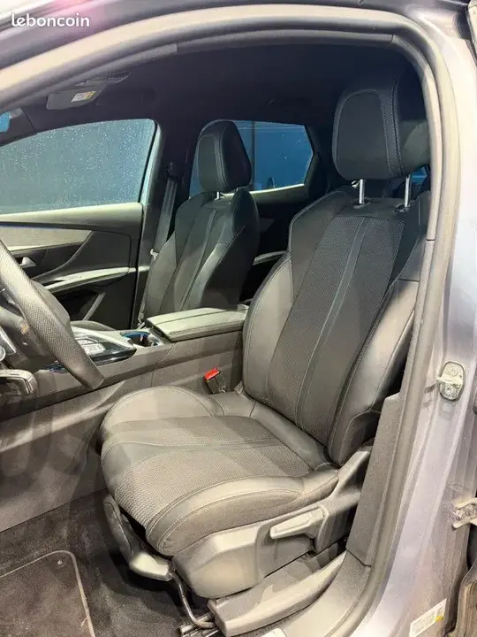 Peugeot 3008 2023 photo 4