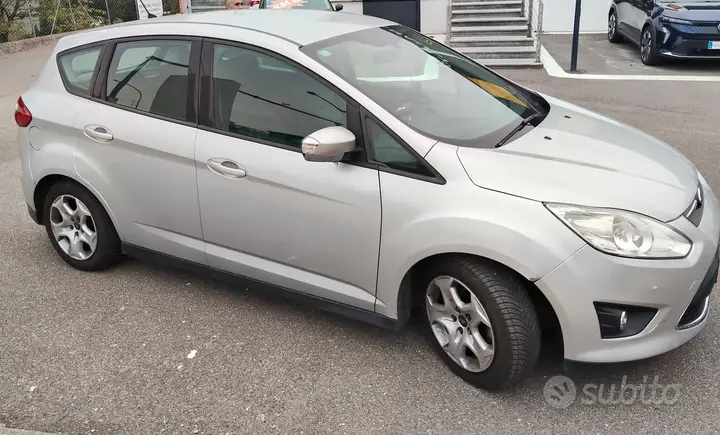 Ford C-Max 2013 photo 3