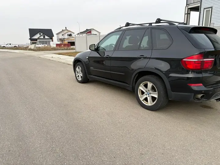 BMW X5 2011 photo 5