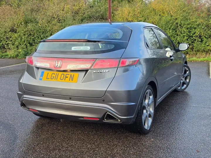 Honda Civic 2011 photo 5