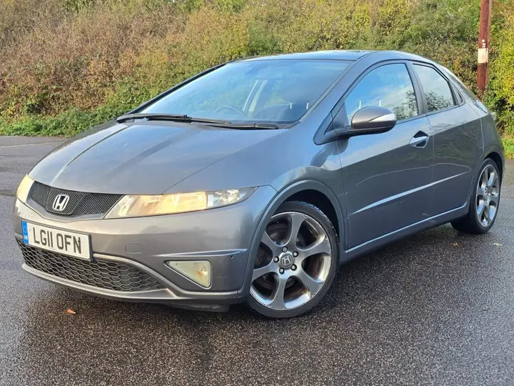 Honda Civic 2011 photo 3