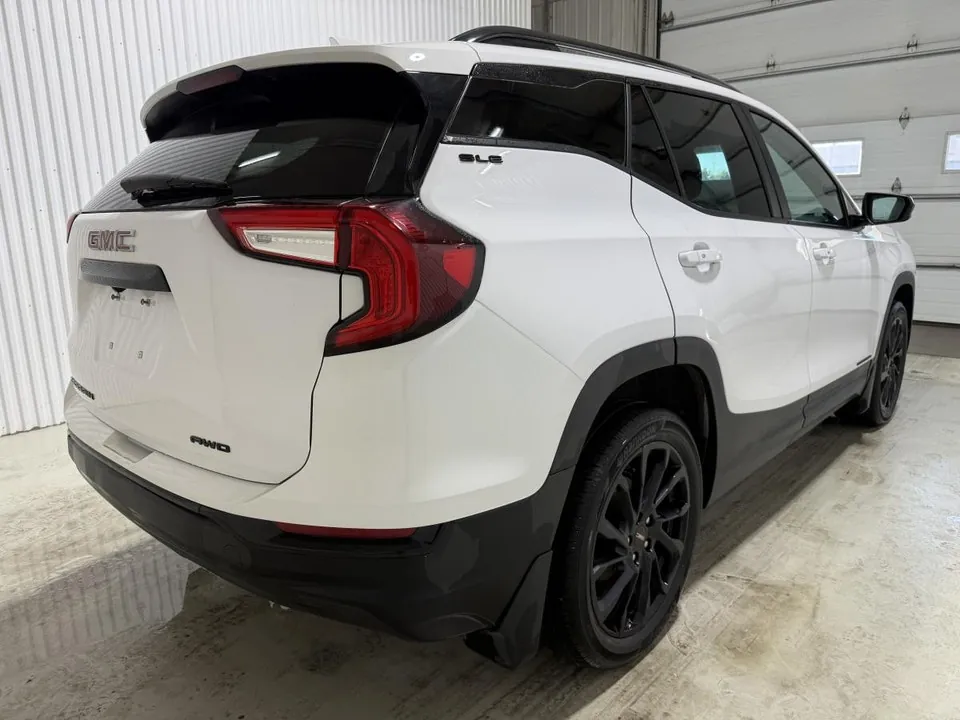 GMC Terrain 2023 photo 5