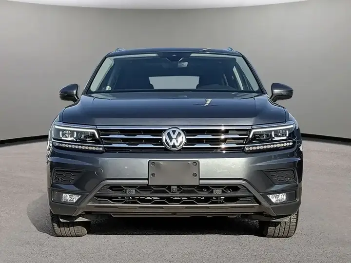 Volkswagen Tiguan 2021 photo 2