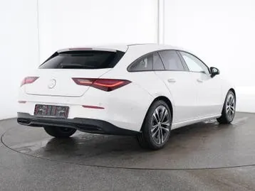 Mercedes-Benz Cla 2025 photo 2