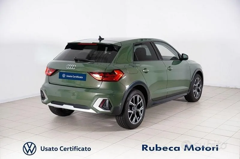 Audi A1 2024 photo 4