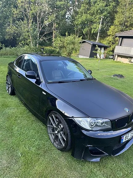 BMW 135I 2009 photo 4