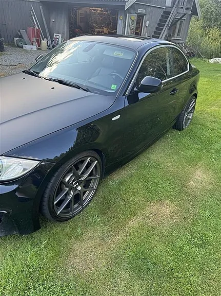 BMW 135I 2009 photo 3