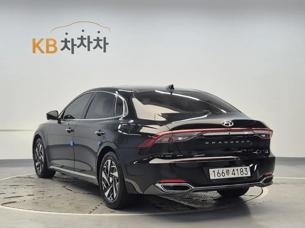 Hyundai Grandeur 2021 photo 2