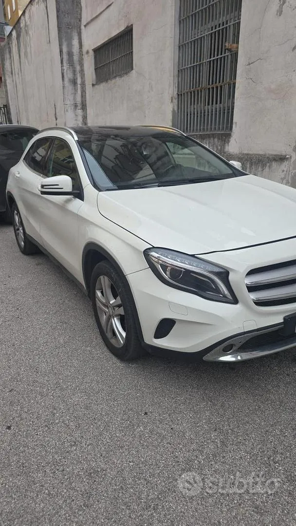 Mercedes-Benz Gla 2015 photo 2