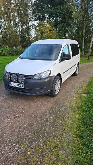 Volkswagen Caddy Maxi 2013 photo 2