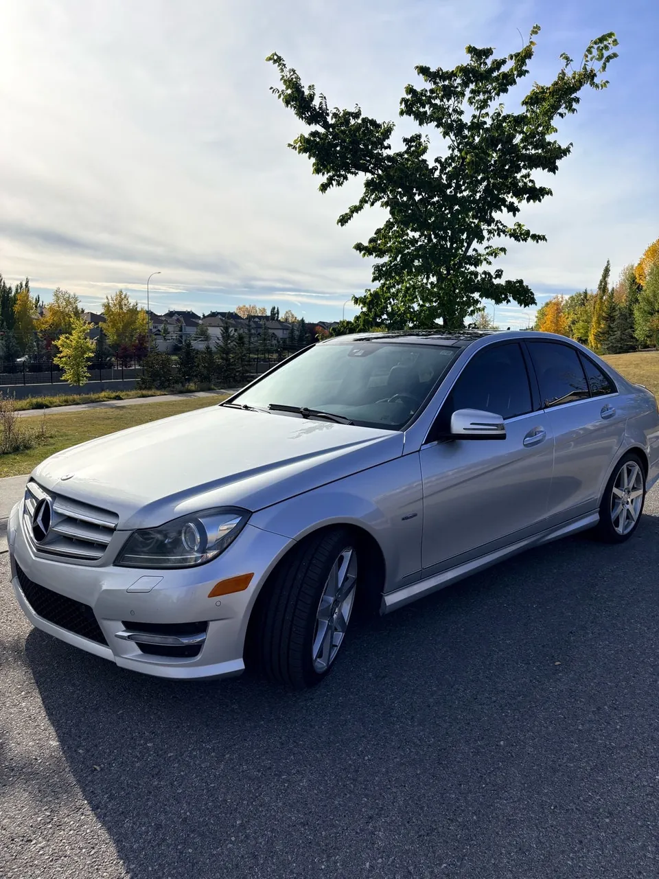 Mercedes-Benz C-Class 2012 photo 2