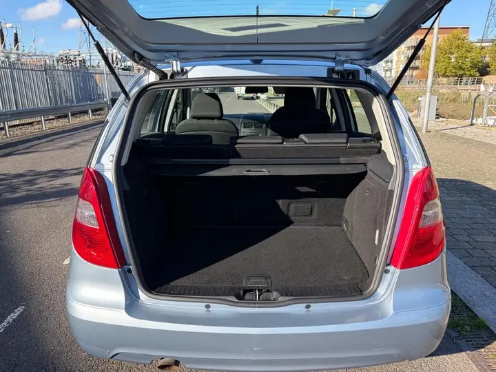 Mercedes-Benz A-Class 2008 photo 3