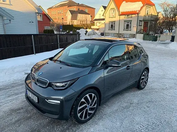 BMW I3