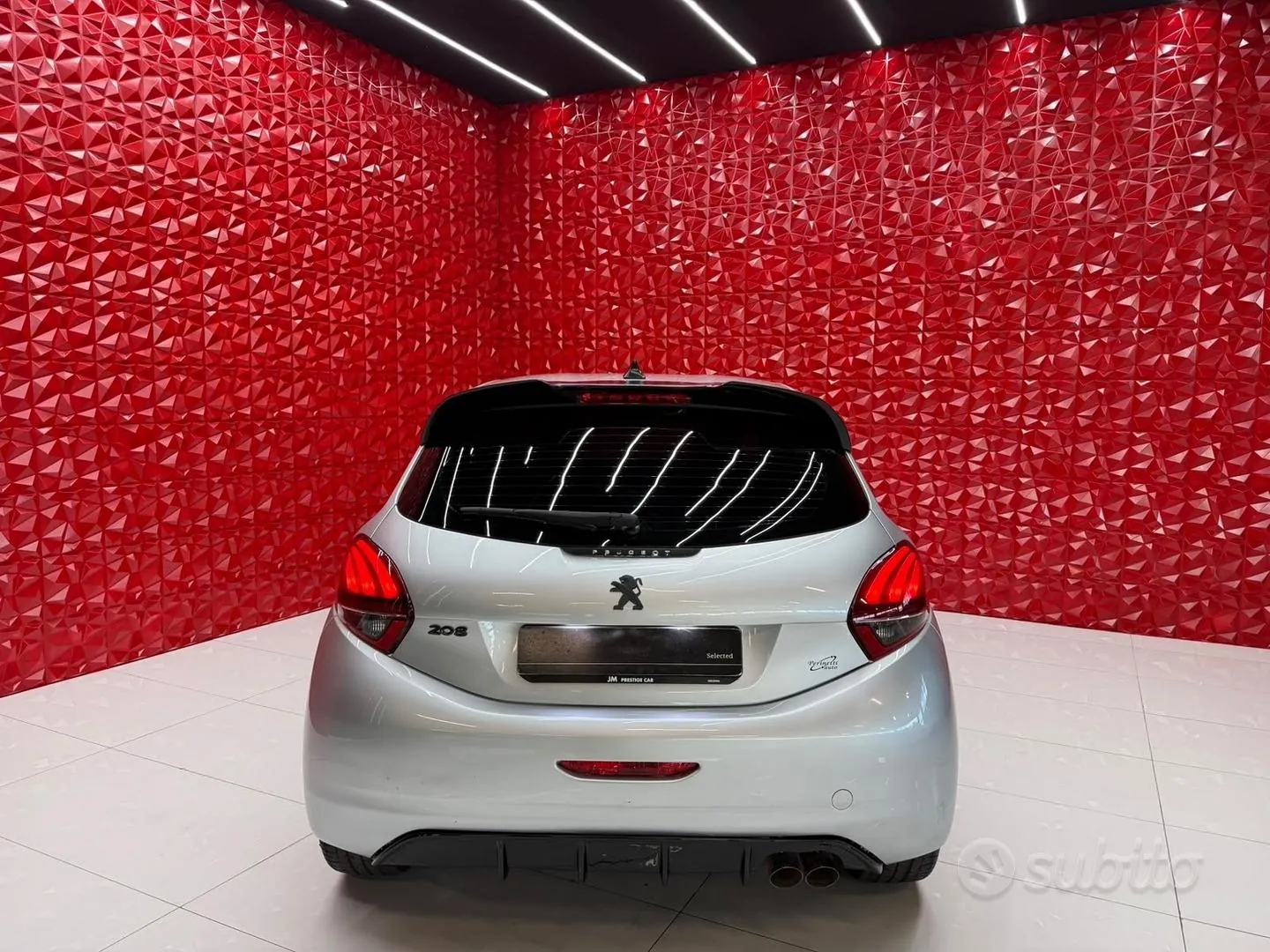 Peugeot 208 2016 photo 5