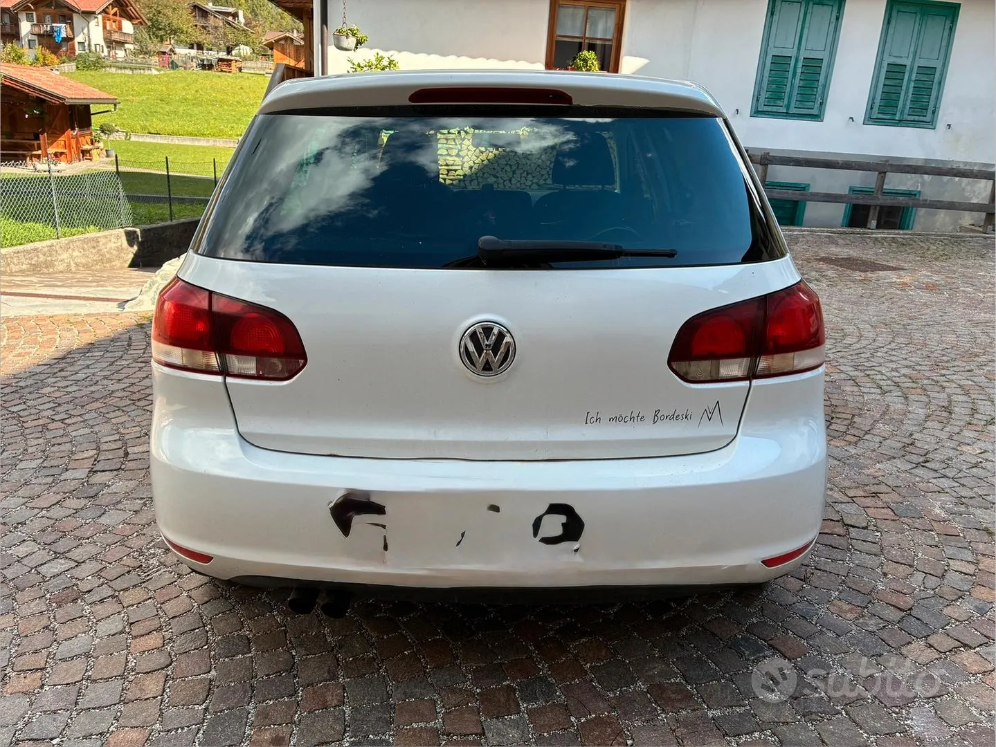 Volkswagen Golf 2010 photo 4