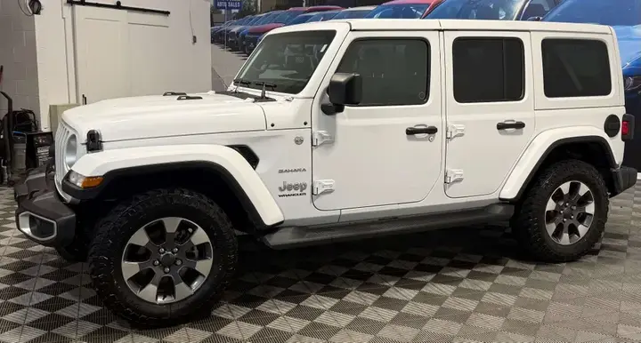Jeep Wrangler 2023 photo 2