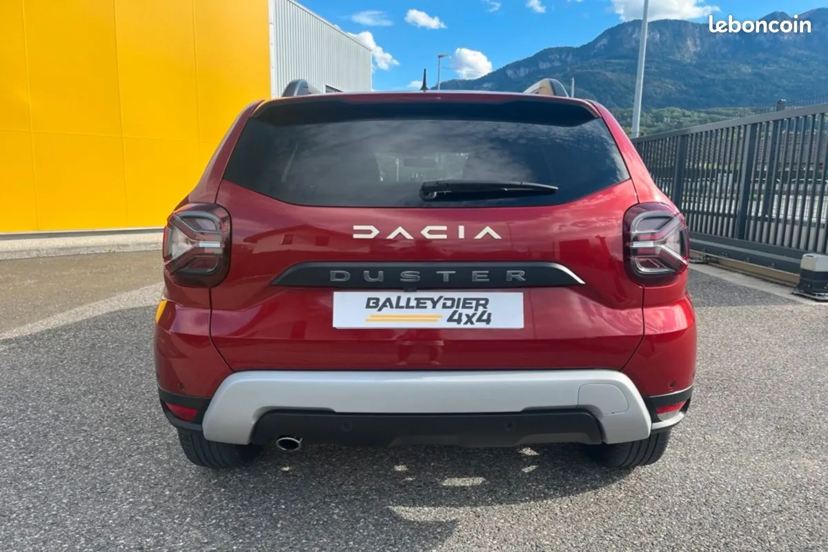 Dacia Duster 2022 photo 2