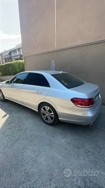 Mercedes-Benz E220 Cdi 2015 photo 5