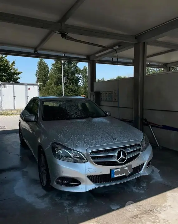 Mercedes-Benz E220 Cdi 2015 photo 2