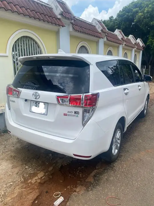 Toyota Innova 2019 photo 3