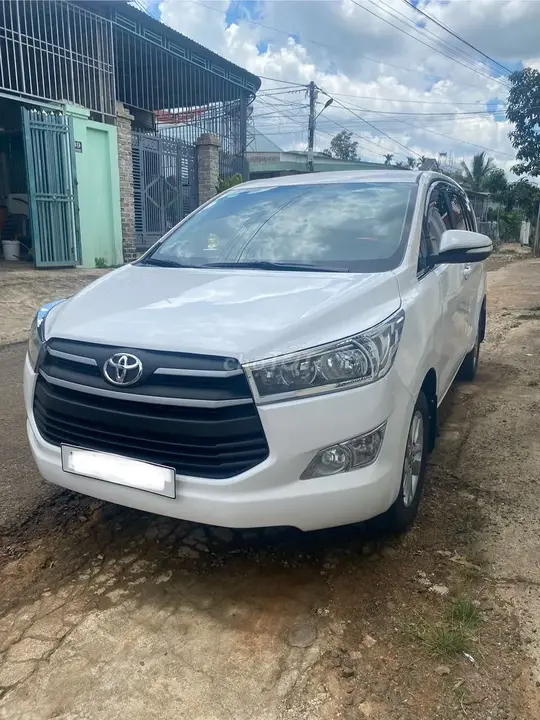 Toyota Innova 2019 photo 2