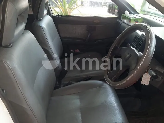 Nissan Pulsar 1987 photo 5