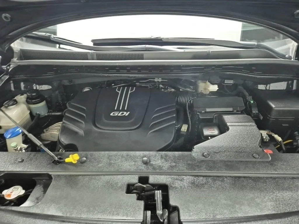 Kia Carnival 2016 photo 5
