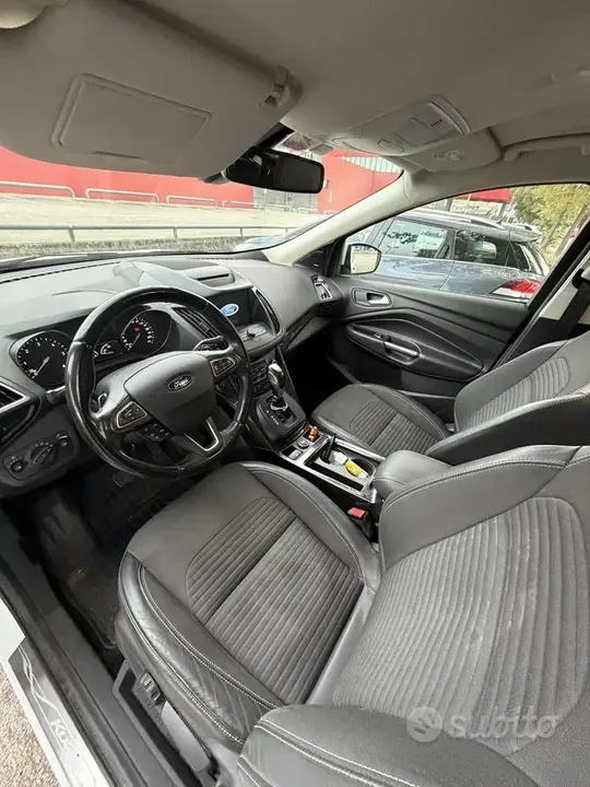 Ford Kuga 2017 photo 3