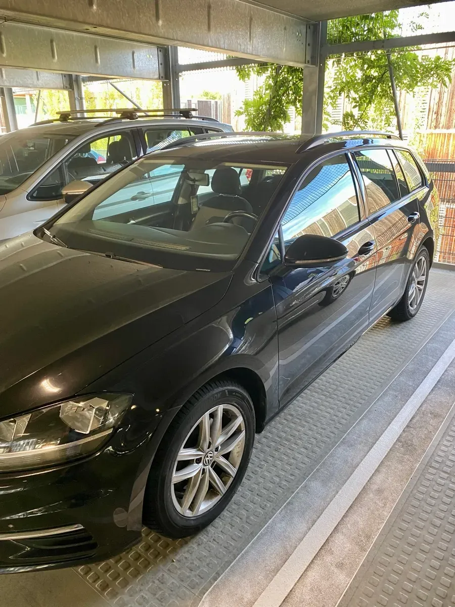 Volkswagen Golf 2020 photo 2