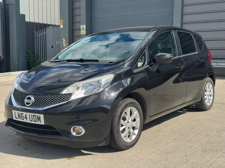 Nissan Note 2014 photo 4