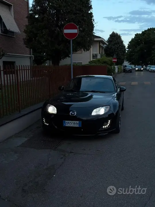 Mazda Mx-5 2010 photo 4