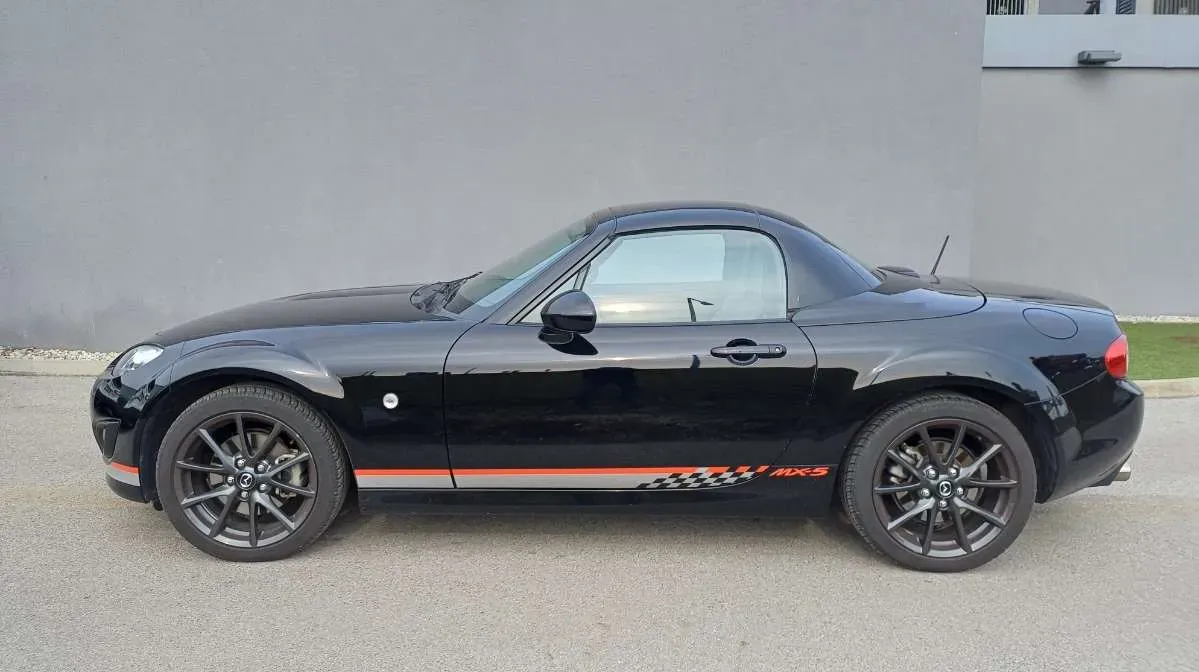Mazda Mx-5 2013 photo 3
