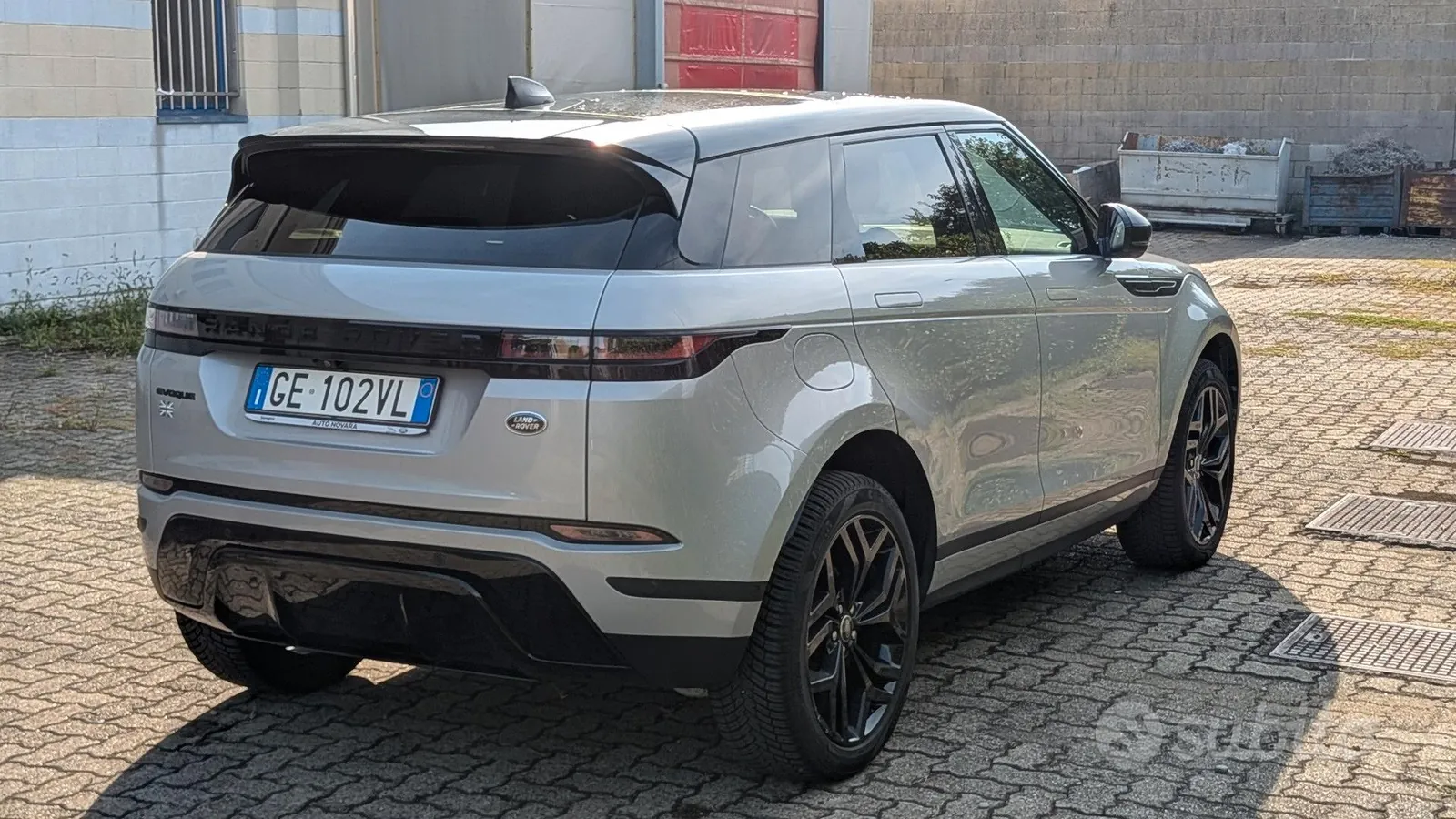 Land Rover Range Rover Evoque 2021 photo 2