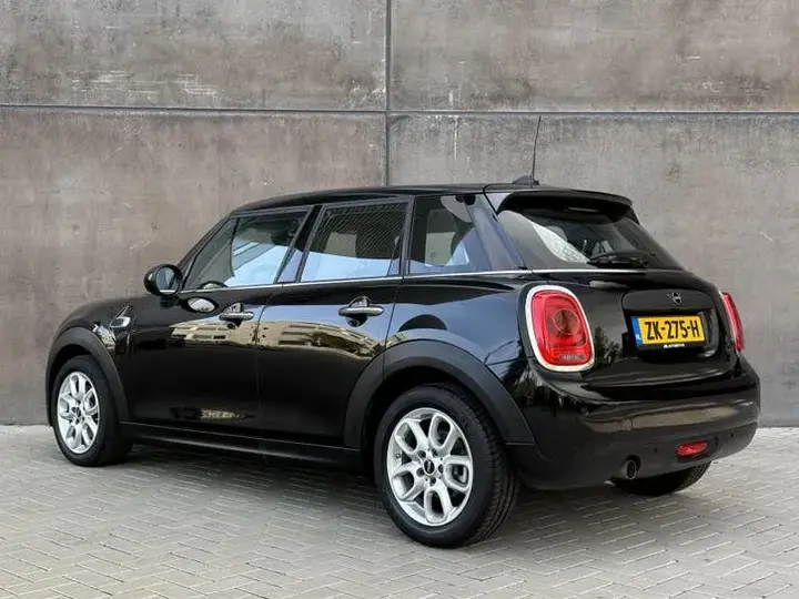 Mini One 2019 photo 2