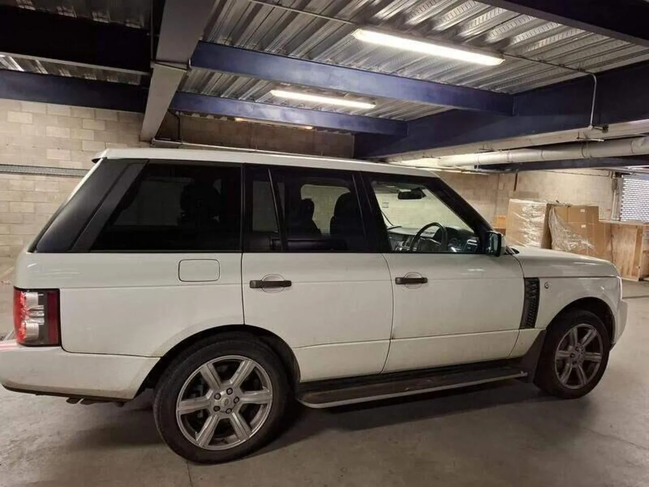 Land Rover Range Rover Vogue 2011 photo 5