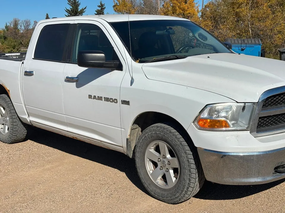 Dodge Ram 1500 2012 photo 3