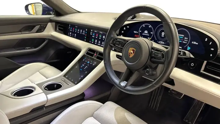 Porsche Taycan 2020 photo 4