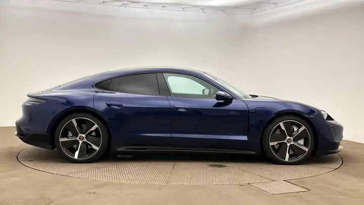 Porsche Taycan 2020 photo 2