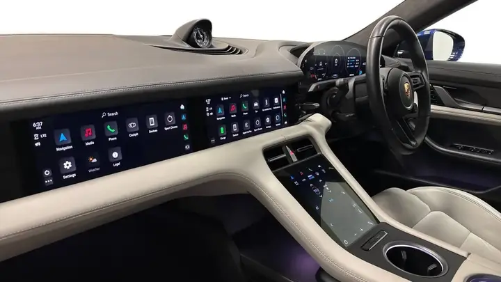 Porsche Taycan 2020 photo 5