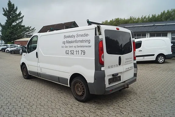 Opel Vivaro 2012 photo 4