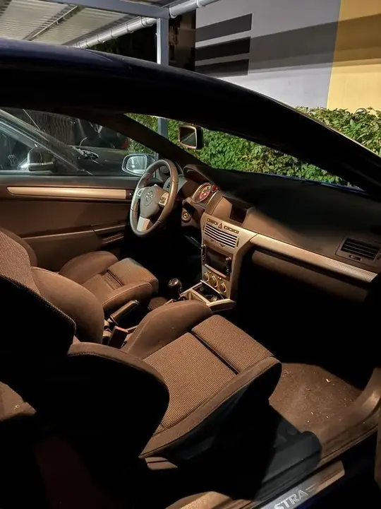 Opel Astra Gtc