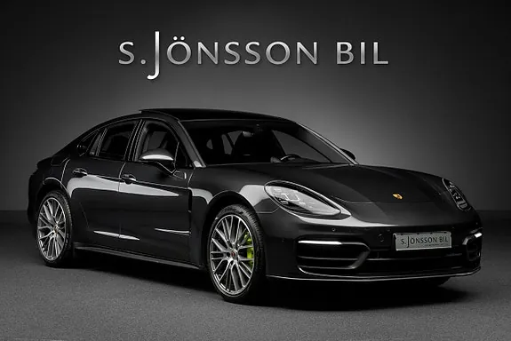 Porsche Panamera 4S