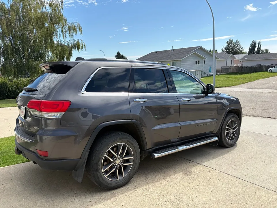 Jeep Grand Cherokee 2017 photo 3
