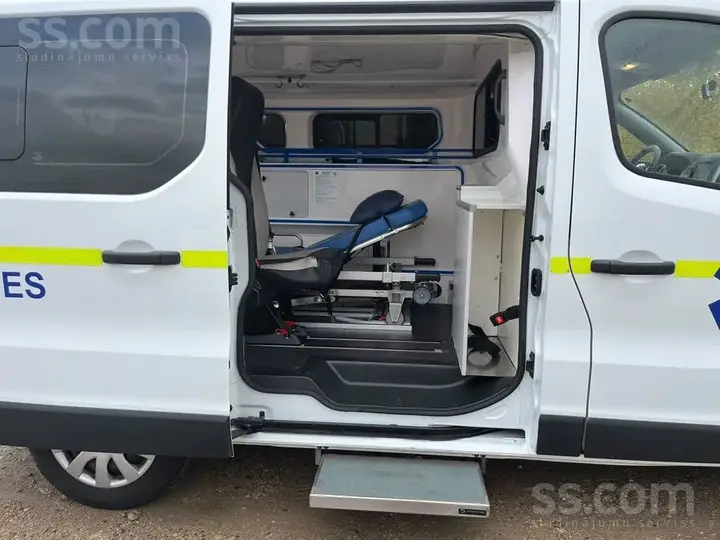 Renault Trafic 2020 photo 3