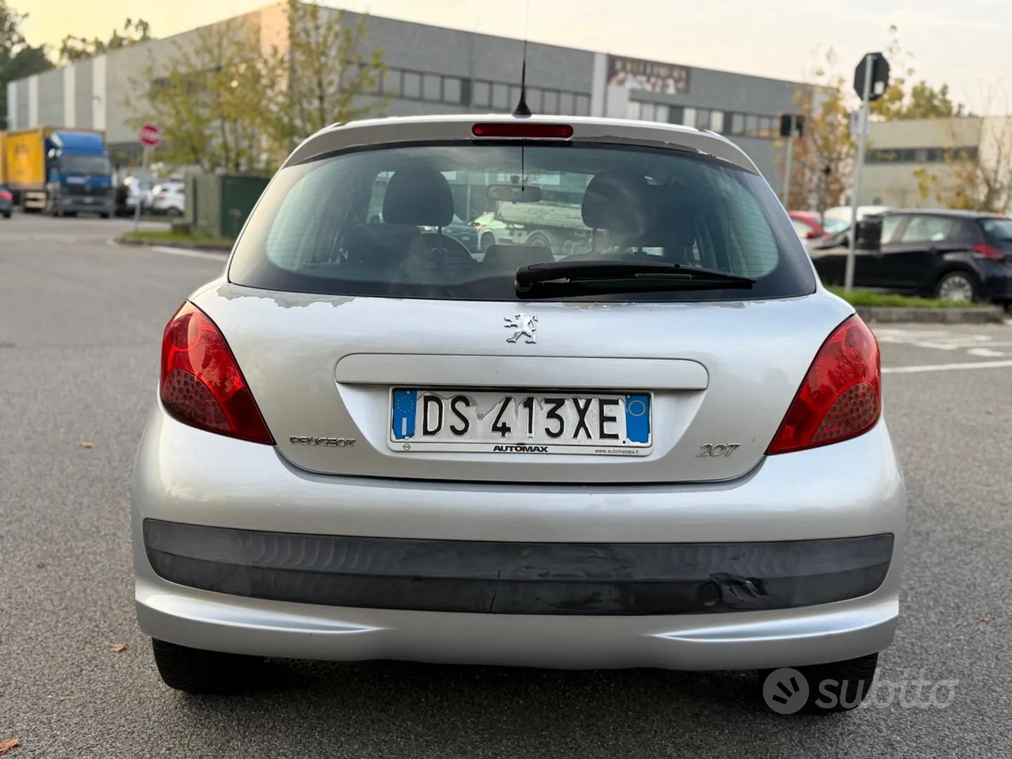Peugeot 207 2008 photo 5