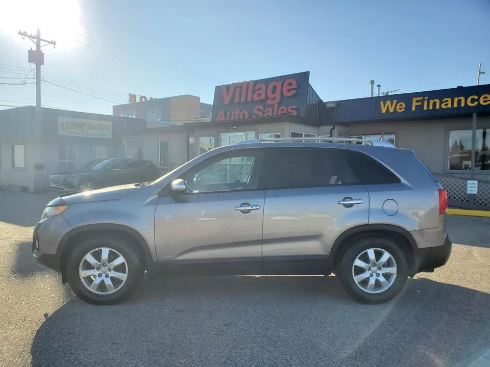 Kia Sorento 2012 photo 2
